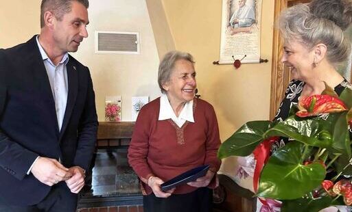 Zdjęcie do 90. urodziny Pani Ludwiki