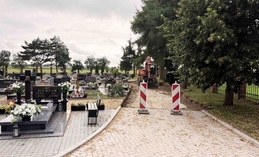 Zdjęcie do Ruszył kolejny etap modernizacji alejek na cmentarzu komunalnym
