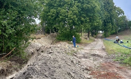 Zdjęcie do Ruszyła budowa sieci wodociągowej w Gogolicach